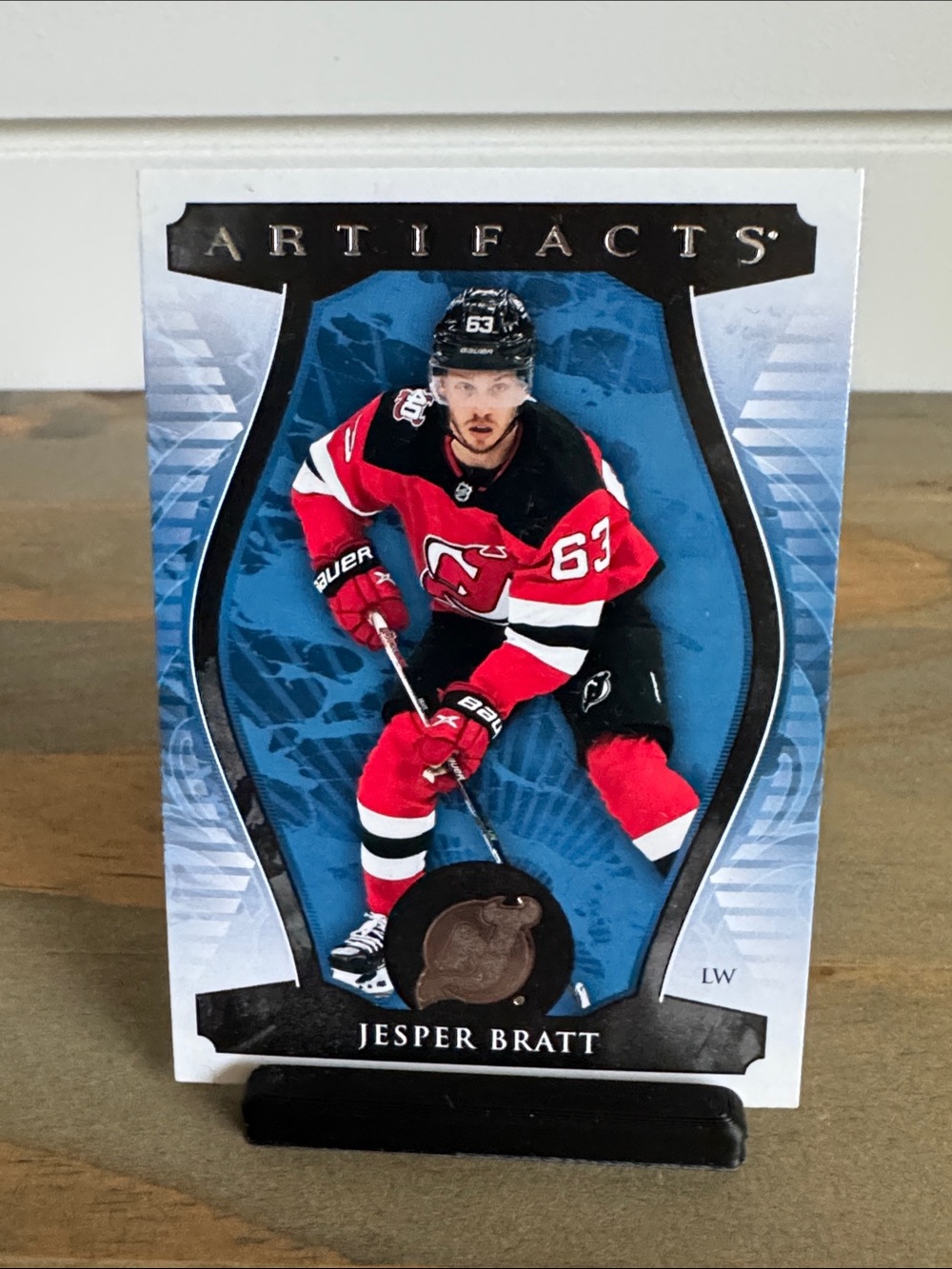 NHL | 2023-24 UD Artifacts Hockey #71: New Jersey Devils: Jesper Bratt - Card